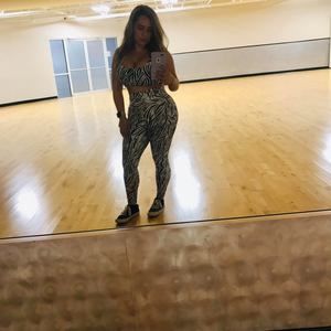 Meet your Posher, Amada